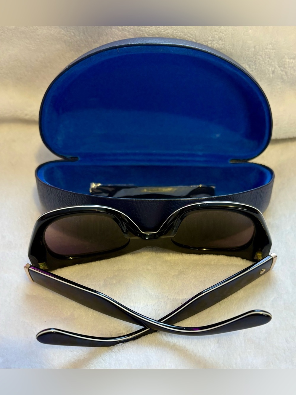 Kate Spade Capri Cat-Eye Sunglasses in Navy Blue with Animal Print-Matching Case - Picture 7 of 8
